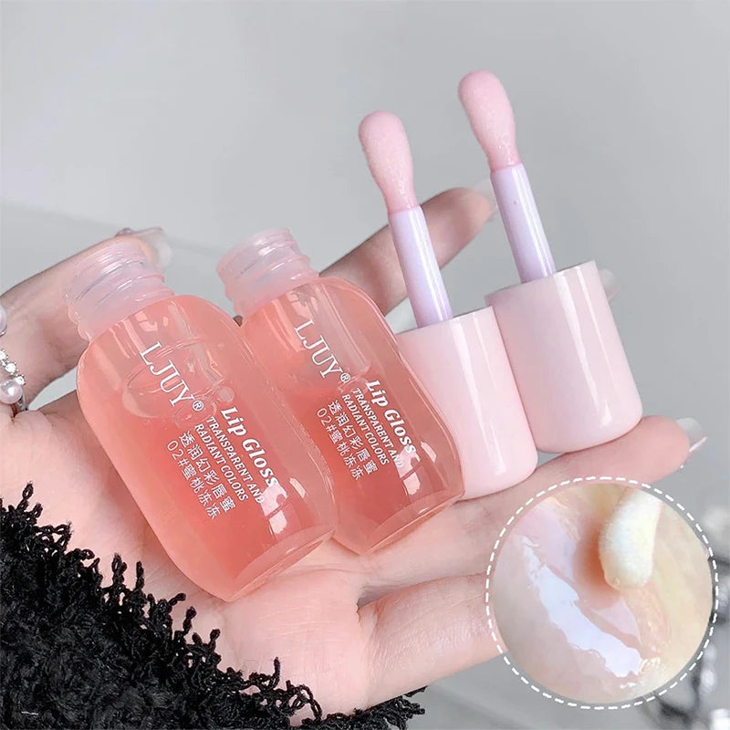 Lip balm transparent