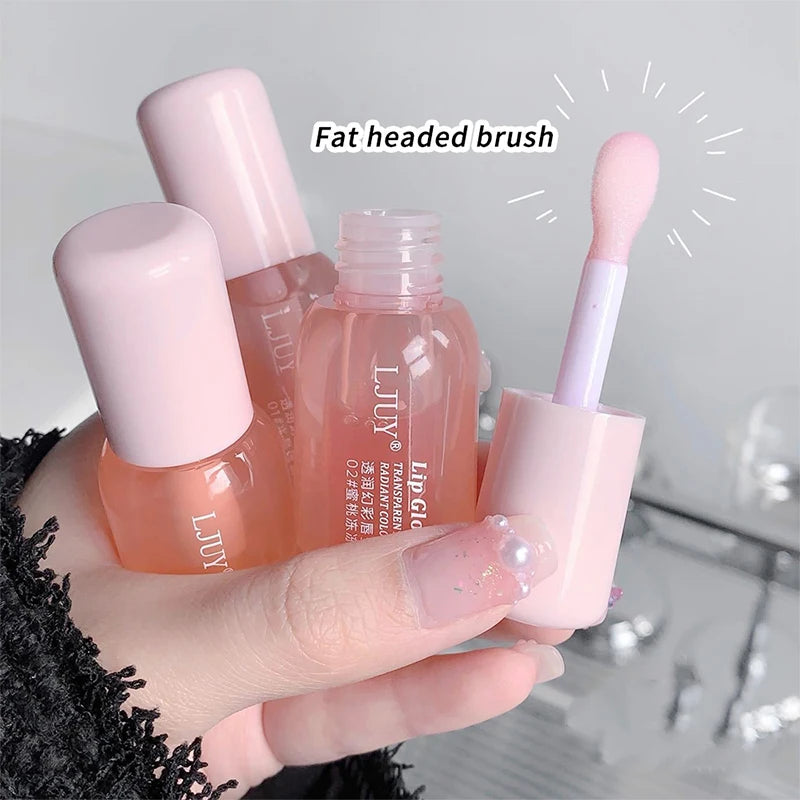 Lip balm transparent